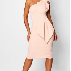 One Shoulder Pleated Detail Midi Dress